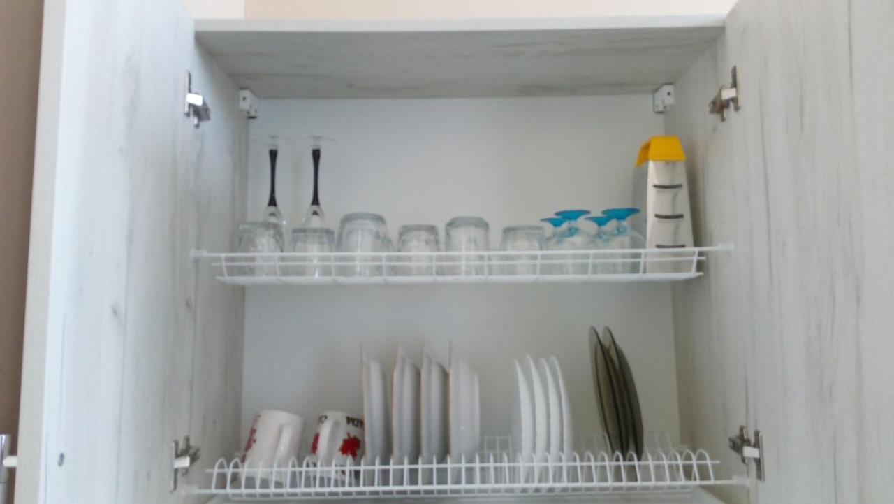 La Zamka Apartment Lida Bagian luar foto